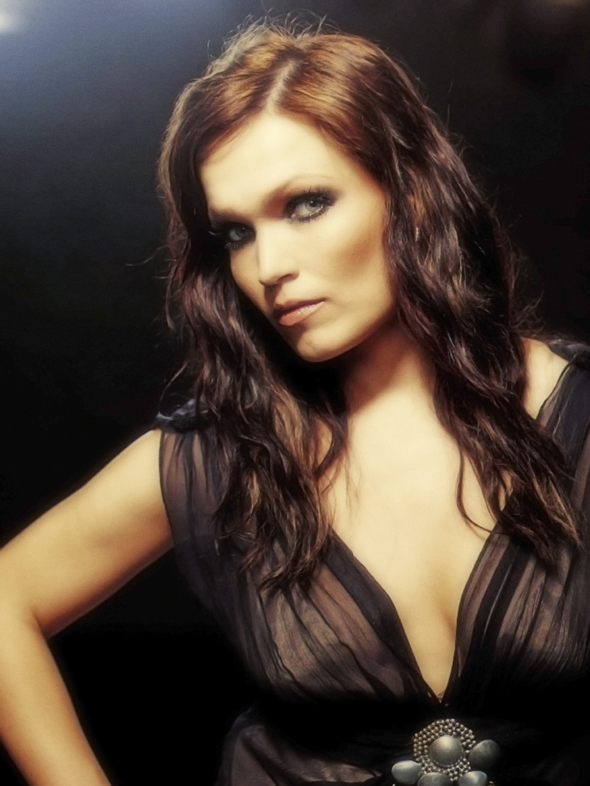 Tarja-nightwish-349330_851_1134.jpg